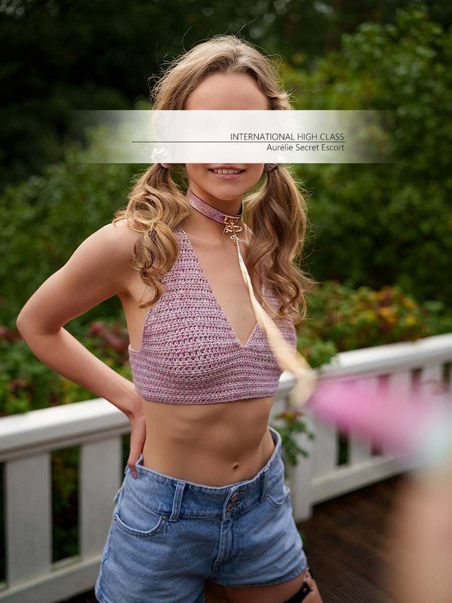 Diana sub halsband aurelie secret escort